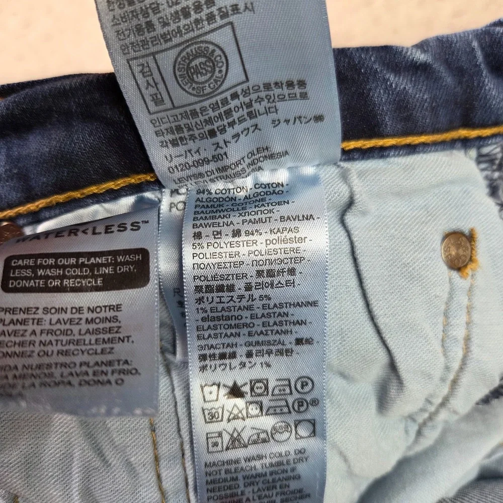 Levi's 501 Jeans Mens 40x34 Blue Button Fly 100% Cotton 5-Pocket Straight Denim